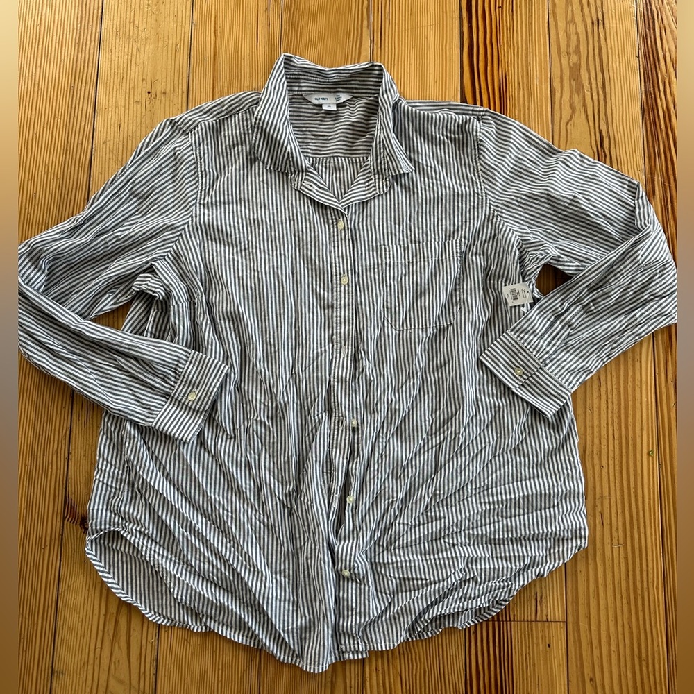 NWT Old Navy “the classic shirt” size xxl